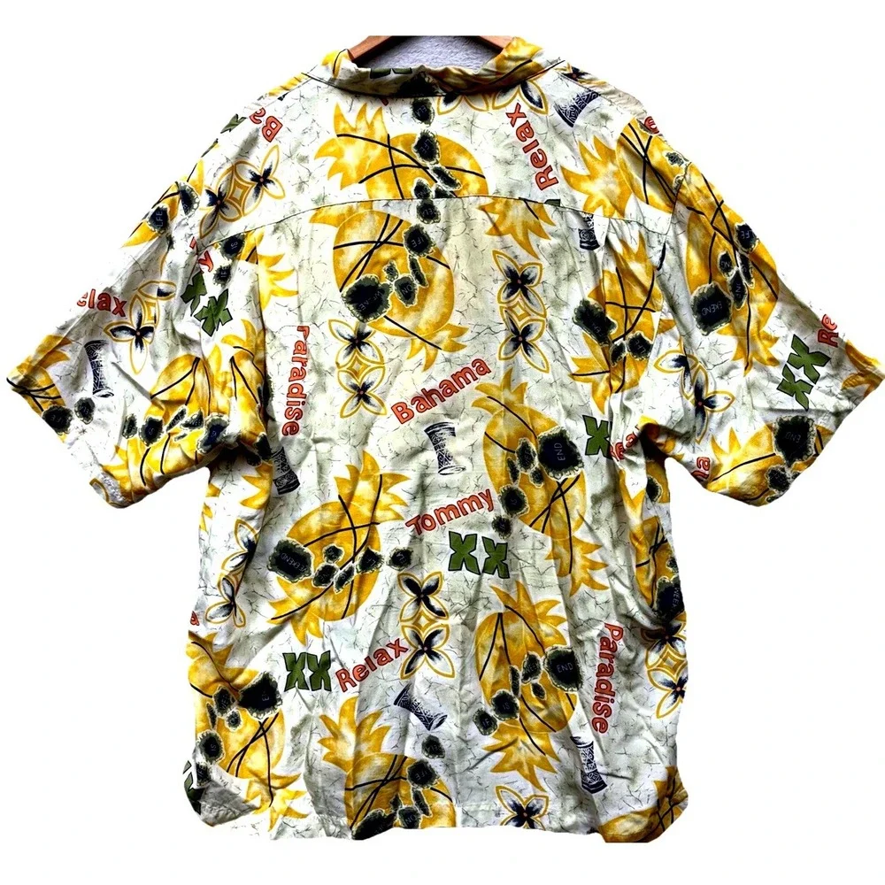 Tommy Bahama Pineapple Print Camp Shirt Men's L White Yellow‎ Hawaiian